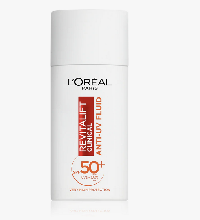 Ultralehký fluid L’Oréal Paris Revitalift Clinical s SPF 50+ je obohacený o derivát vitaminu C, kyselinu hyaluronovou a glycerin. 480 Kč
Ultralehký fluid L’Oréal Paris Revitalift Clinical s SPF 50+ je obohacený o derivát vitaminu C, kyselinu hyaluronovou a glycerin. 480 Kč