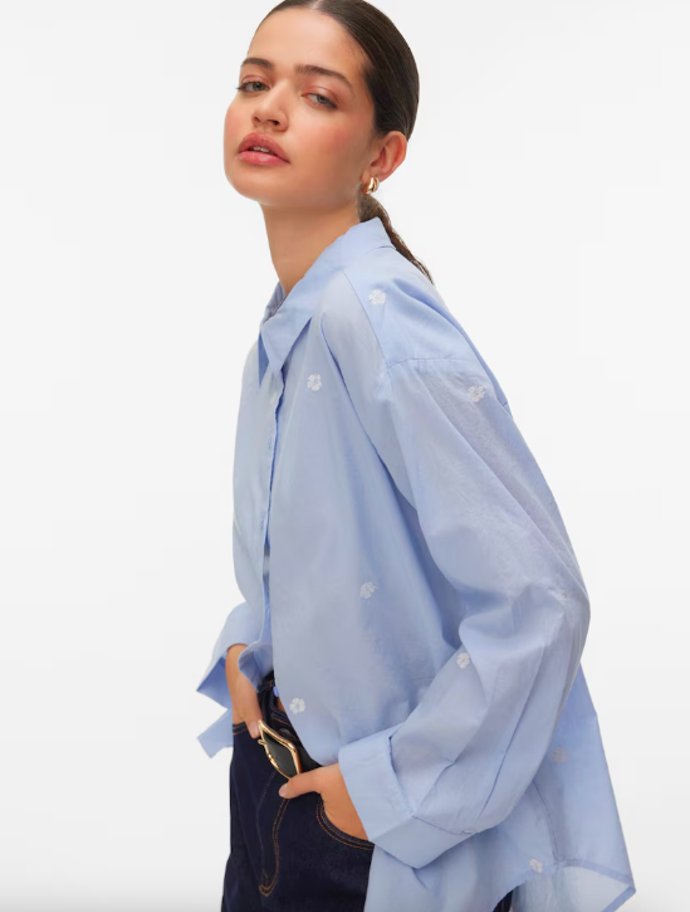 VERO MODA 999 Kč
VERO MODA 999 Kč