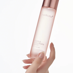 Zpevňující pleťové tonikum s trojitým kolagenovým komplexem pro hydrataci a zvýšení elasticity pokožky Medicube, 900 Kč (140 ml), prodává Beloved Shop

Tonikum seženete během Dnů Marianne se slevou 20 %

 
