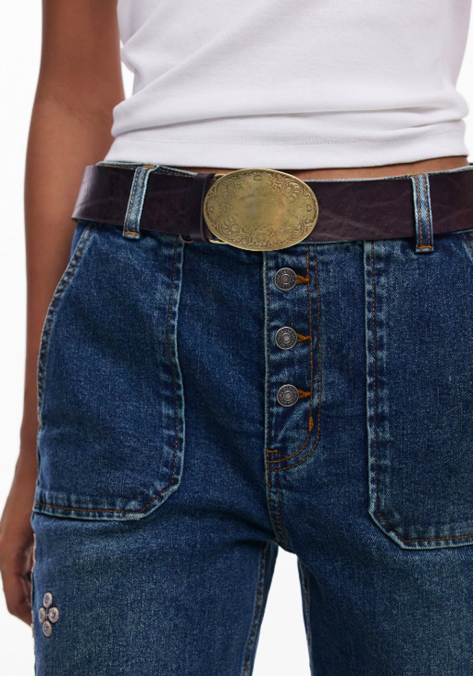 Pásek, Desigual, 1799 Kč
Pásek, Desigual, 1799 Kč