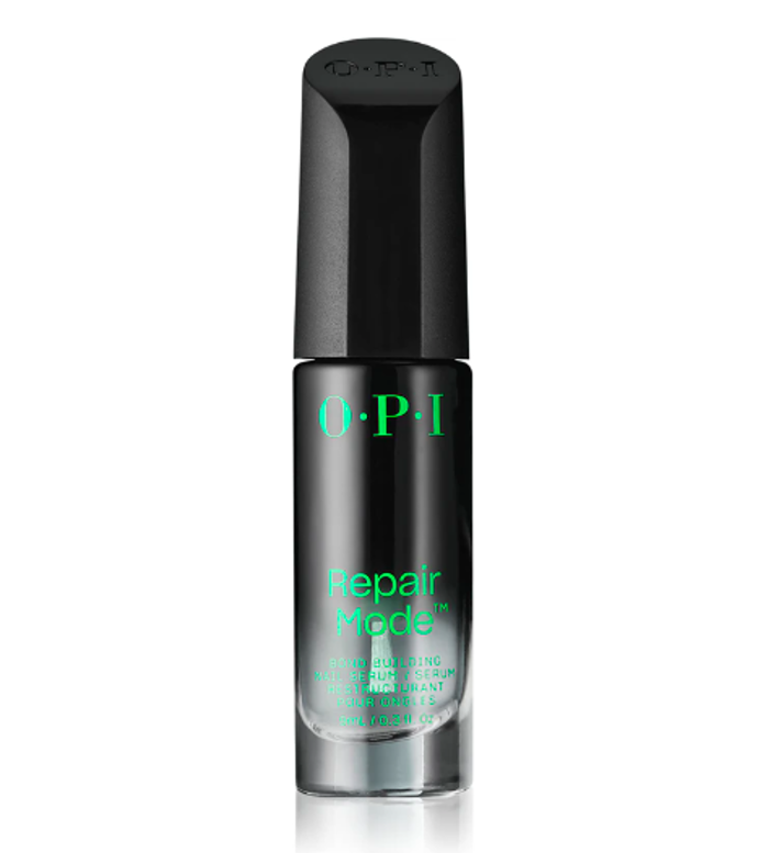 Nehtová kúra, OPI, 820 Kč

