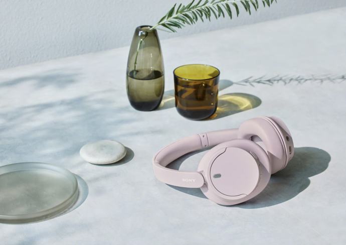 Sluchátka Sony Noise Cancelling WH-CH720N1 962 Kč, prodává Alza
Sluchátka Sony Noise Cancelling WH-CH720N1 962 Kč, prodává Alza