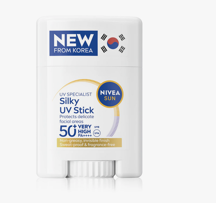 SUN Silky UV Stick opalovací krém v tyčince SPF 50+, 355 Kč
