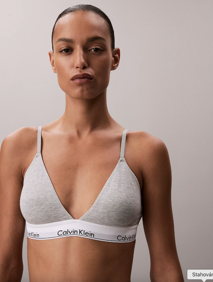 Podprsenka z vyztužením bez kostic Calvin Klein, 1 099 Kč
Podprsenka z vyztužením bez kostic Calvin Klein, 1 099 Kč