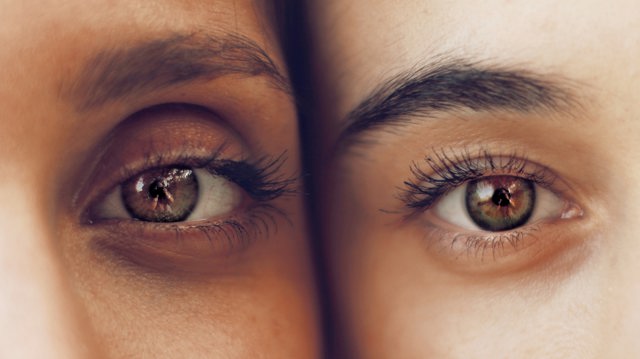 Eyes Eyes
