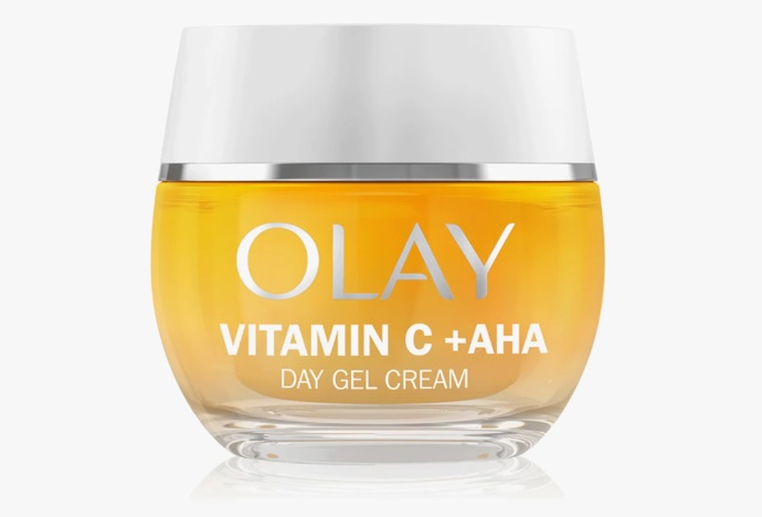 Hydratační gel krém na obličej s vitamínem C, Olay, 531 Kč
