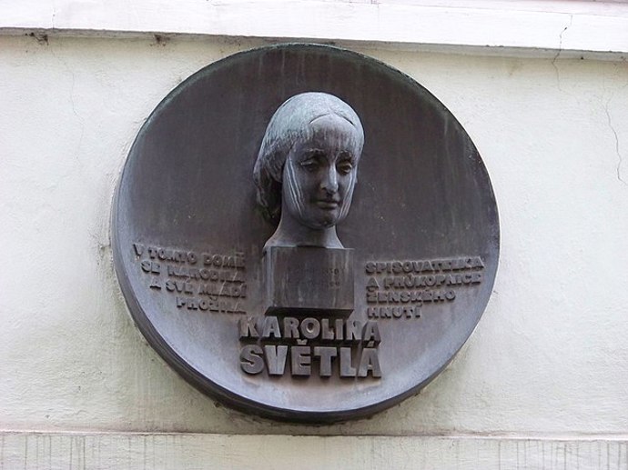 Osobní tragédie zásadně ovlivnila život Karoliny Světlé a nasměrovala ji k literatuře. Psaní se pro ni stalo způsobem, jak zpracovat bolest a dát svému životu nový směr.
Osobní tragédie zásadně ovlivnila život Karoliny Světlé a nasměrovala ji k literatuře. Psaní se pro ni stalo způsobem, jak zpracovat bolest a dát svému životu nový směr.