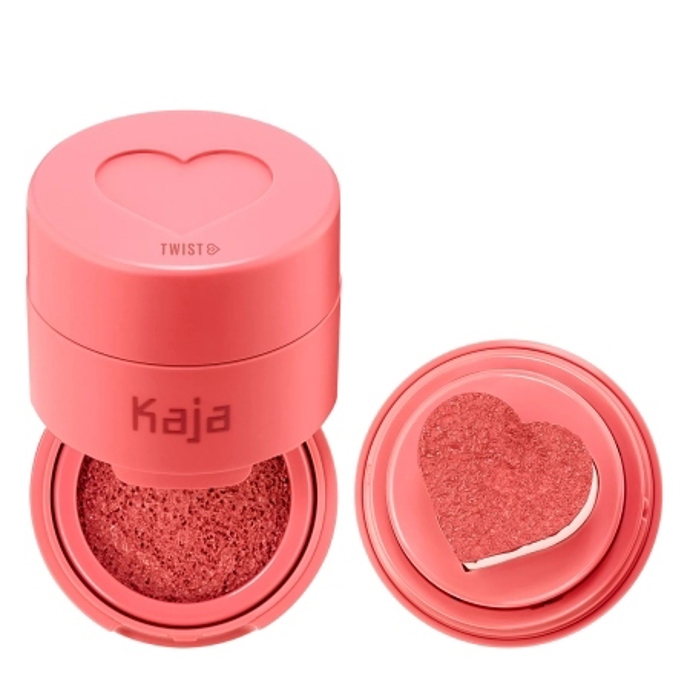 Tekutá tvářenka Cheeky Stamp Blendable Blush odstín 03 Bossy, Kaja Beauty, 609 Kč
