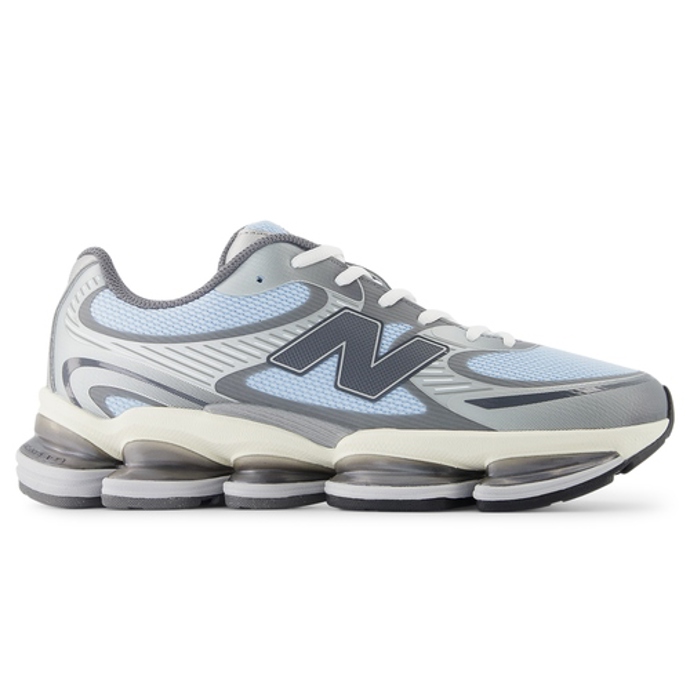 Tenisky, New Balance, 5589 Kč
