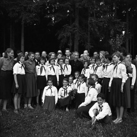 Pionýři na táboře - další ukázka uniformity
Pionýři na táboře - další ukázka uniformity