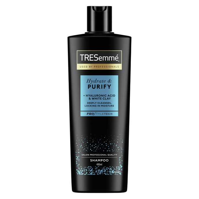 Šampon Hydrate & Purify, TRESemmé, přibližná cena 199 Kč. 
