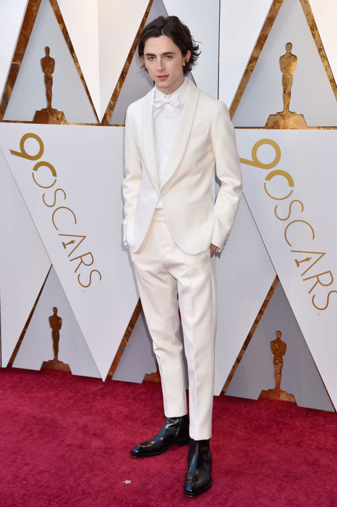 Timothée Chalamet v obleku od Berlutiho. Timothée byl nominovaný za hlavní roli ve filmu Dej mi své jméno.
