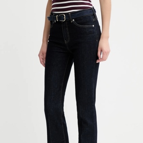 Tommy Hilfiger, 2489 Kč (prodává Answear, produkt pořídíte v rámci Dnů Marianne s 20% slevou)
Tommy Hilfiger, 2489 Kč (prodává Answear, produkt pořídíte v rámci Dnů Marianne s 20% slevou)