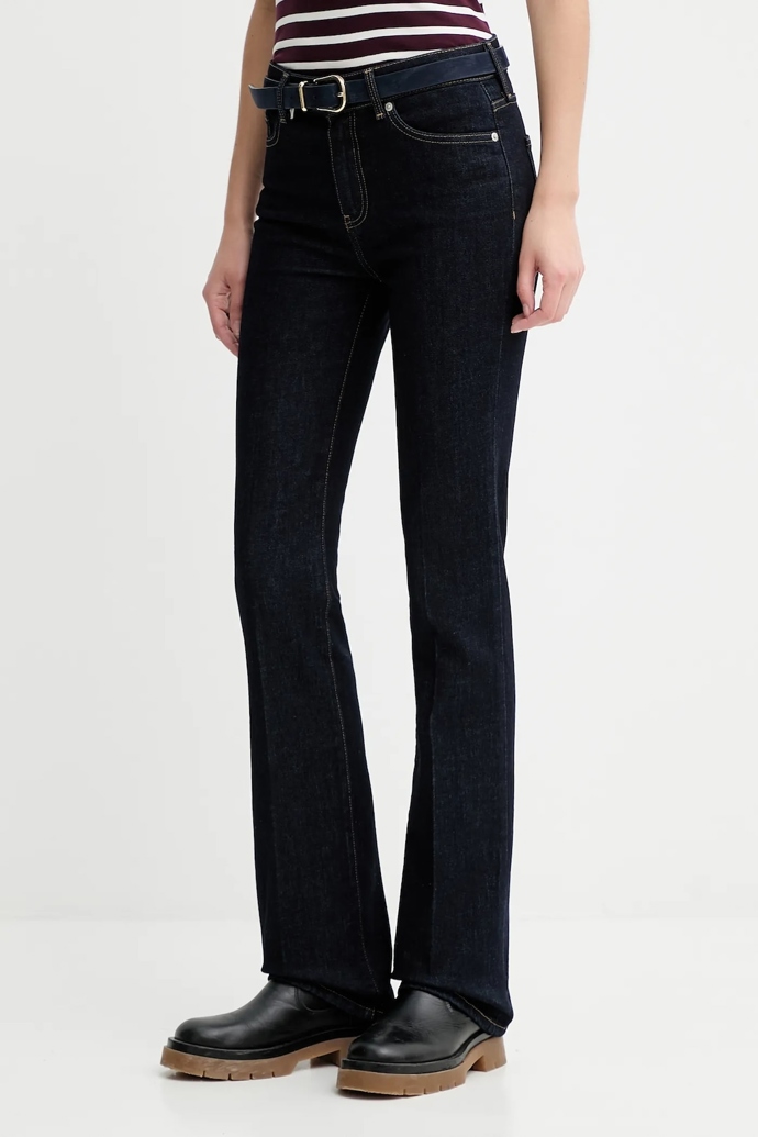 Tommy Hilfiger, 2489 Kč (prodává Answear, produkt pořídíte v rámci Dnů Marianne s 20% slevou)
Tommy Hilfiger, 2489 Kč (prodává Answear, produkt pořídíte v rámci Dnů Marianne s 20% slevou)