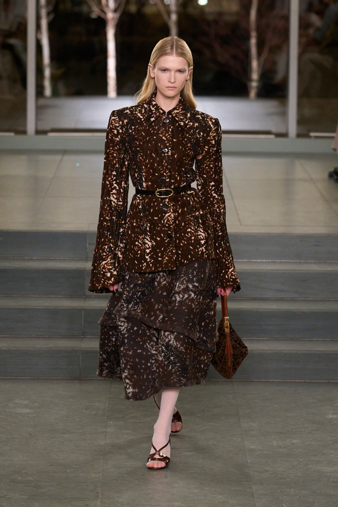 Deer-print
Deer-print