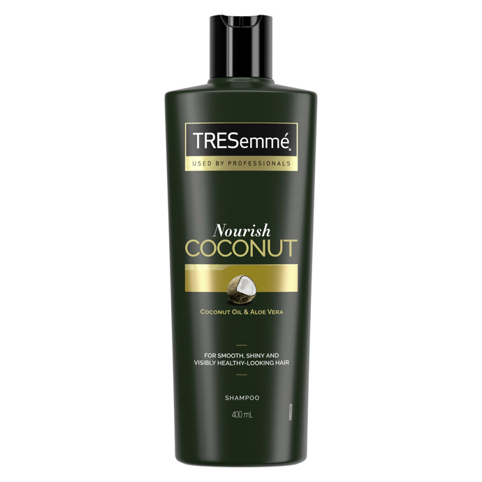 Šampon Nourish Coconut, TRESemmé, přibližná cena 130 Kč. 
