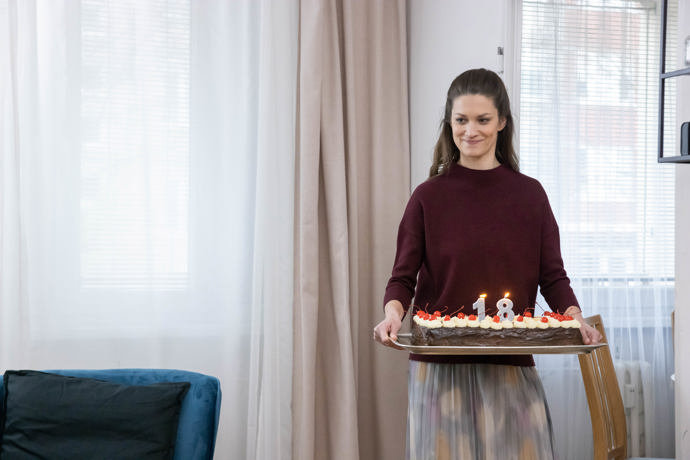 Nekonečný seriál Ulice sleduje dramatické osudy několika rodin žijících v sousedství
Nekonečný seriál Ulice sleduje dramatické osudy několika rodin žijících v sousedství