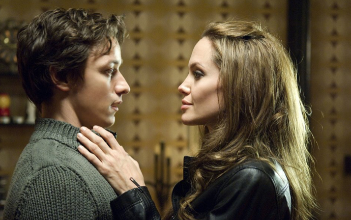 Angelina ve filmu Wanted. Angelina ve filmu Wanted.