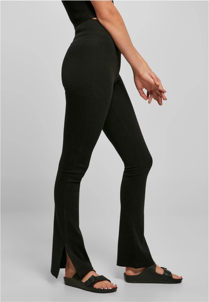 Legíny, Urban Classics, 850 Kč
