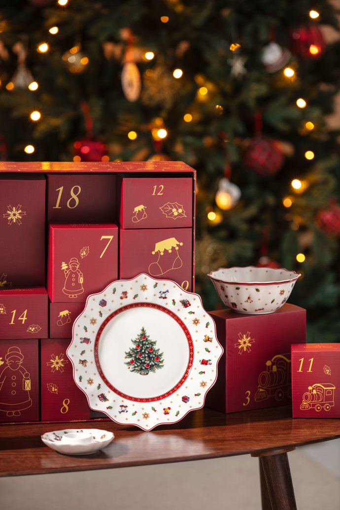 Villeroy & Boch, Adventní kalendář Christmas Toys Memory 2025, Potten & Pannen - Staněk, 9 790 Kč
