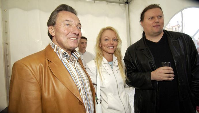 Karel Gott, Dominika a Timo Tolkki
