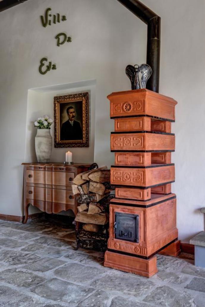 Výsledkem je Villa da Eva, vila rozdělená na tři samostatné apartmány, každý s vlastním vstupem a terasou. 
