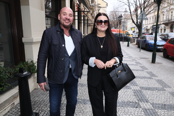 Staronový partner Petr už Mahulenu moc dobře zná a dokáže jí být oporou
Staronový partner Petr už Mahulenu moc dobře zná a dokáže jí být oporou