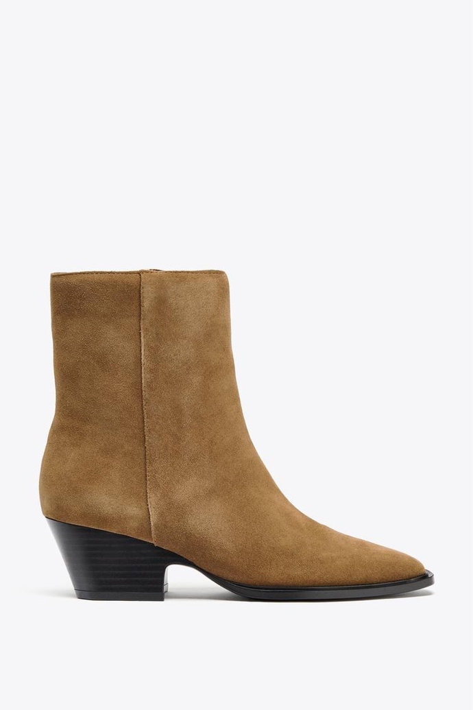 Zara, 1799 Kč
Zara, 1799 Kč