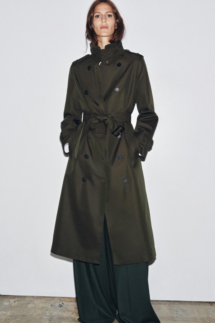 Zara, 2299 Kč
Zara, 2299 Kč