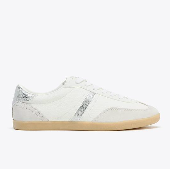 Zara, 849 Kč
Zara, 849 Kč