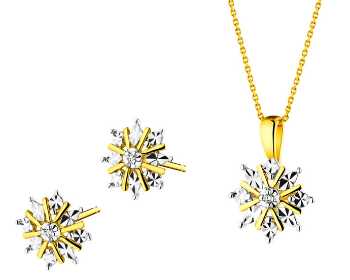 Zlatý přívěsek a náušnice s diamanty – souprava
