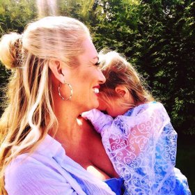 Maminka Lucie s dcerou Lindou.