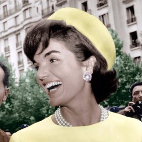 Zemřela v roce 1994