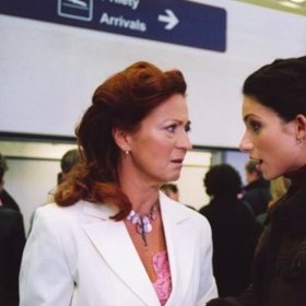 Za roli matky ve snímku Román pro ženy byla Stašová nominovaná na Českého lva.