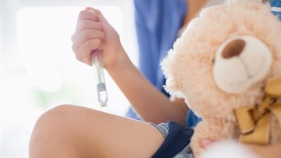 FOTO: Matka synovi píchala inzulin kvůli dávkám.