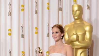 FOTO: Jennifer Lawrence s Oscarem za hlavní ženskou roli
