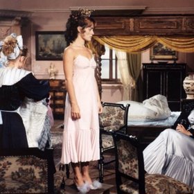 Markéta Fišerová a Zdena Hadrbolcová v pohádce O štěstí a kráse.