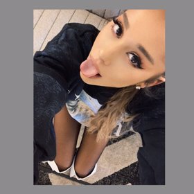 Selfie Ariany Grande.