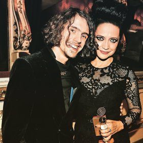 Filip Kratochvíl s maminkou Lucií Bílou před lety.