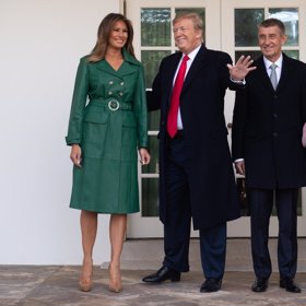 Monika Babišová vypadala vedle Melanie Trumpové velmi módně a rozhodně nezaostávala.