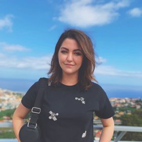 Nyní se schovává před koronavirem.