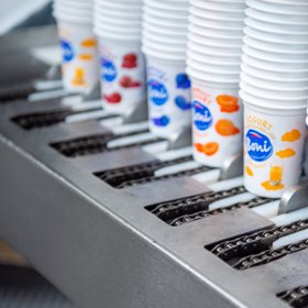 HEZKY ČESKY: 11.díl: Jak se žije jogurtové kultuře?