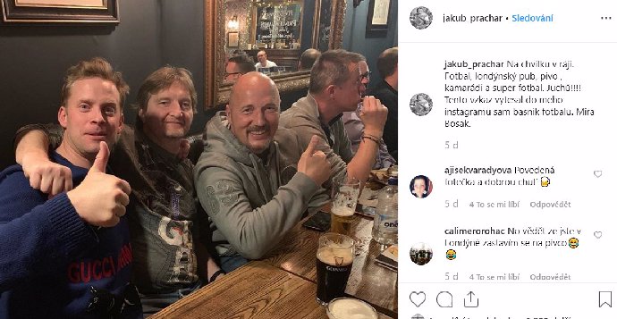 Jakub si v Anglii užíval.