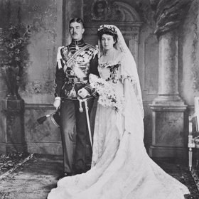Švédský princ Gustaf Adolf a princezna Margaret z Connaughtu na svatebním snímku z roku 1905.