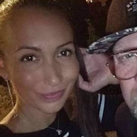 Štikova partnerka Bára se zranila na svahu, možná půjde na operaci. Michal ale věří, že to dobře dopadne.