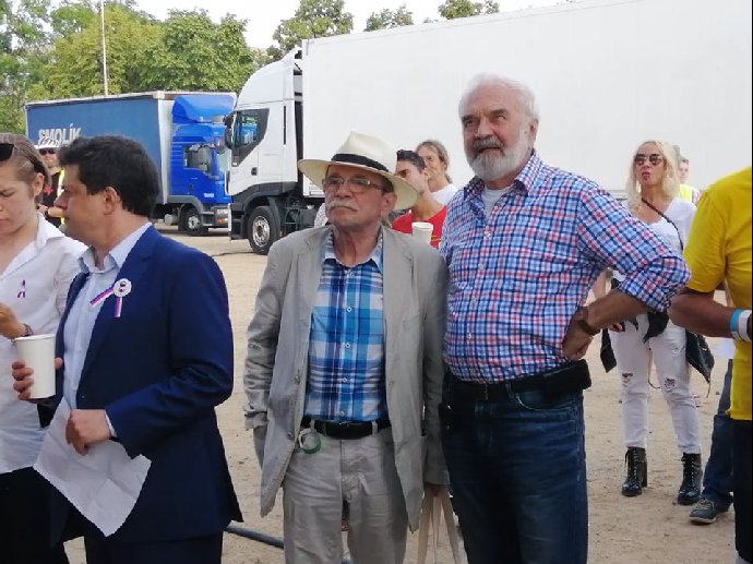 Jaroslav Uhlíř a Zdeněk Svěrák.