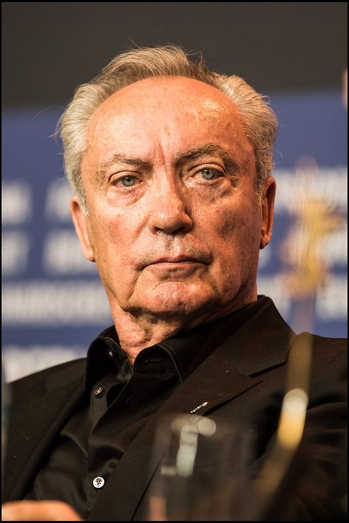 Herec Udo Kier zemřel.