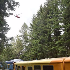 Jeden ze strojvůdců měl podle svědka sedět a říkat: "Co jsem to udělal." U toho si měl držet hlavu a vzlykat.