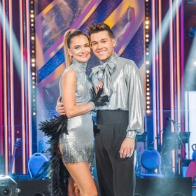 V premiérovém dílu tančili na píseň Karla Gotta.