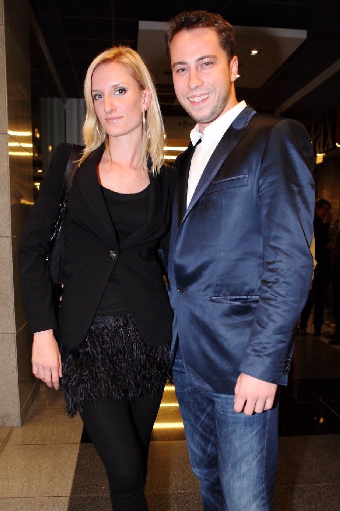 Krásná Adéla Vinczeová .